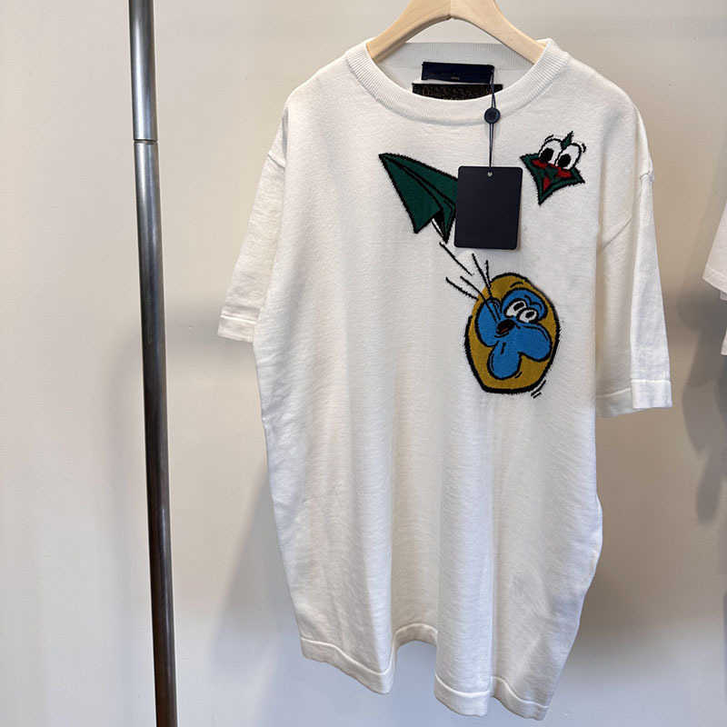 Of The 23 Year Old Family Paper Plane Knitting T-shirt Round Neck Short Sleeve Men And Women With Same Style Qing Lovers, White
Of The 23 Year Old Family Paper Plane Knitting T-shirt Round Neck Short Sleeve Men And Women With Same Style Qing Lovers, White