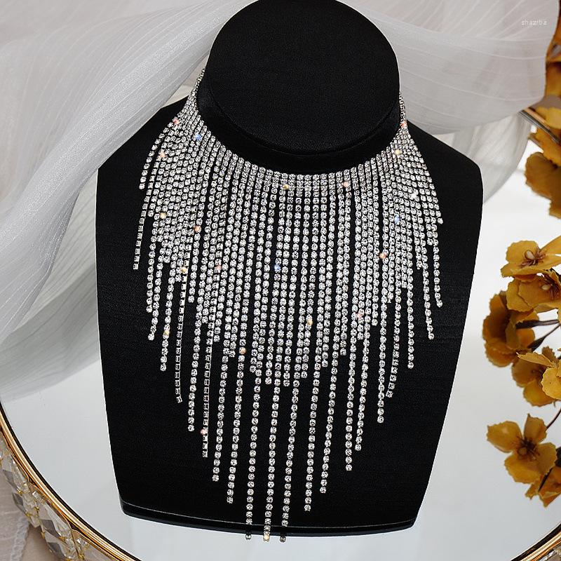 Chains 2023 Luxury Full Long Tassel Choker Necklace For Women Rhinestone Jewelry Bohemian Geometric Crystal Statement Collar
Chains 2023 Luxury Full Long Tassel Choker Necklace For Women Rhinestone Jewelry Bohemian Geometric Crystal Statement Collar
