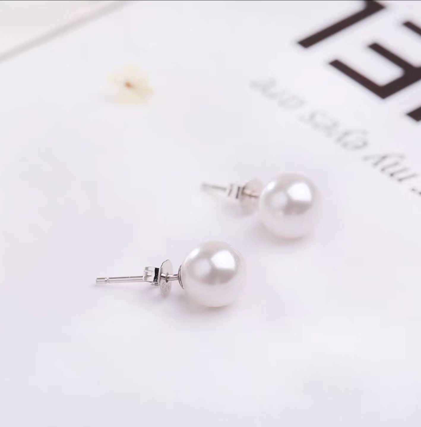 Pearl Ear Studs Women's 925 Sterling Silver Needle Anti Allergy 2023 New Fashion Style Earrings with Foreign Style Earbone Studs Earrings
Pearl Ear Studs Women's 925 Sterling Silver Needle Anti Allergy 2023 New Fashion Style Earrings with Foreign Style Earbone Studs Earrings