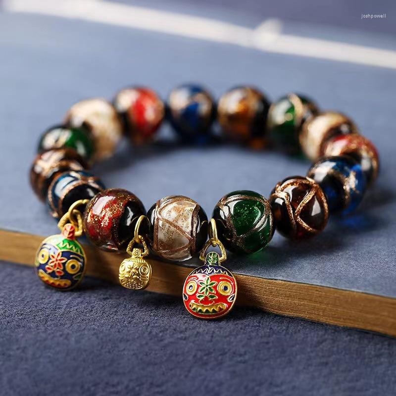 Strand 1pcs Fragrant Grey Colored Glaze Multicolor Treasure Swallowing Beast Couple Style Hand Chain Bracelet
Strand 1pcs Fragrant Grey Colored Glaze Multicolor Treasure Swallowing Beast Couple Style Hand Chain Bracelet
