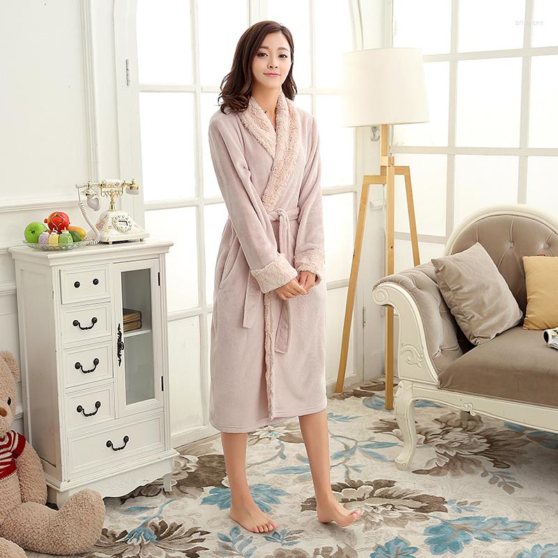 Women's Sleepwear Women Luxury Fur Silk Soft Flannel Long Kimono Bath Robe Femme Winter Warm Bathrobe Bride Dressing Gown Bridesmaid Robes, Men white
Women's Sleepwear Women Luxury Fur Silk Soft Flannel Long Kimono Bath Robe Femme Winter Warm Bathrobe Bride Dressing Gown Bridesmaid Robes, Men white