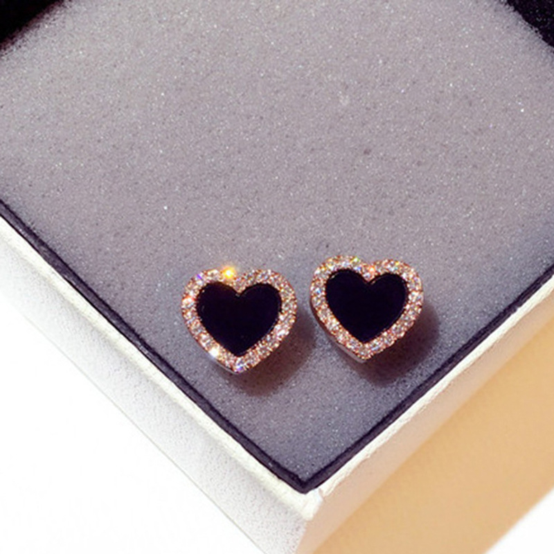 Simple Stud 18K Gold Plated designer earring diamond earring designer for woman 925 Silver Luxury Brand Women Round Crystal Rhinestone Wedding Party Jewerlry
Simple Stud 18K Gold Plated designer earring diamond earring designer for woman 925 Silver Luxury Brand Women Round Crystal Rhinestone Wedding Party Jewerlry