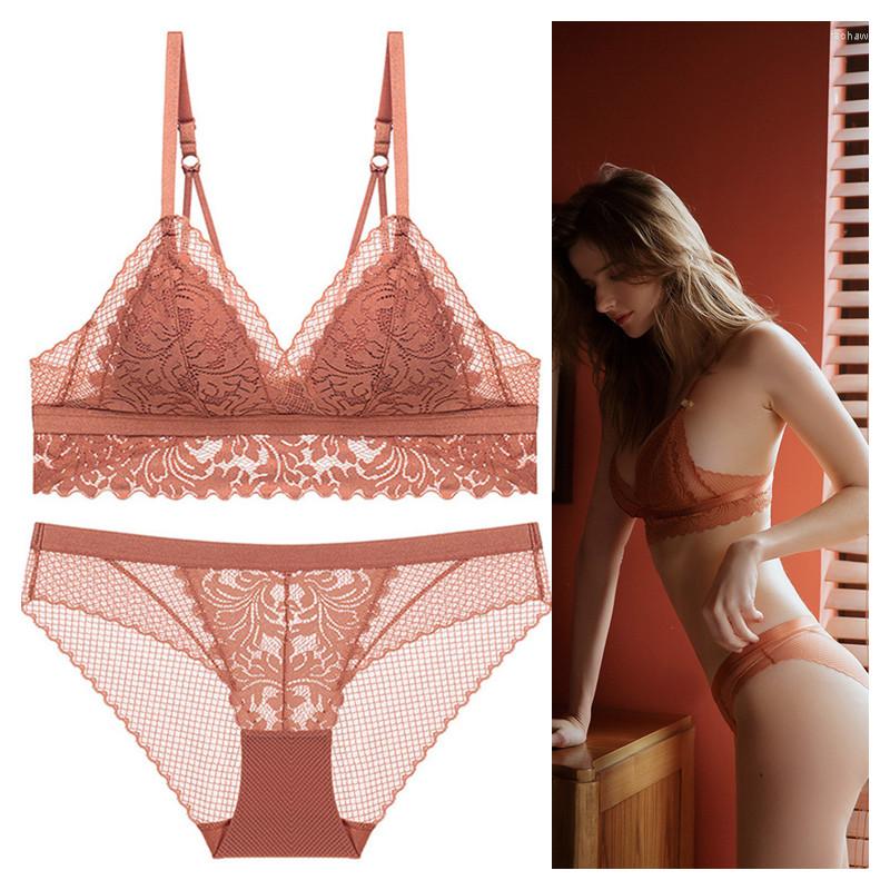 Bras Sets Sexy Lingerie French Retro Lace Underwear Flat Breast Thin Wire Free Bralette Beauty Back Big Chest Looks Smaller Bra Set, Caramel
Bras Sets Sexy Lingerie French Retro Lace Underwear Flat Breast Thin Wire Free Bralette Beauty Back Big Chest Looks Smaller Bra Set, Caramel