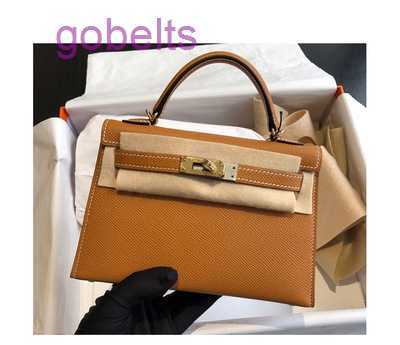 Original Hermss Handbags Kelys leather women's Genuine 2023 new fashion second-generation mini small portable shoulder messenger 1 with logo 3JFD, Golden brown palm grain cow leather
Original Hermss Handbags Kelys leather women's Genuine 2023 new fashion second-generation mini small portable shoulder messenger 1 with logo 3JFD, Golden brown palm grain cow leather