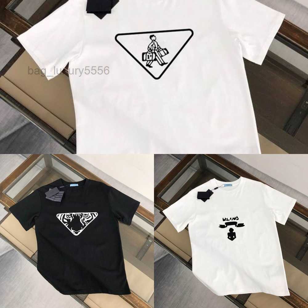 T-shirts For Men Women Tee Summer Clothes Designer Vintage Shirts Streetwear Hand Print Cotton Tshirt Casual Mens Tee Shirt
T-shirts For Men Women Tee Summer Clothes Designer Vintage Shirts Streetwear Hand Print Cotton Tshirt Casual Mens Tee Shirt