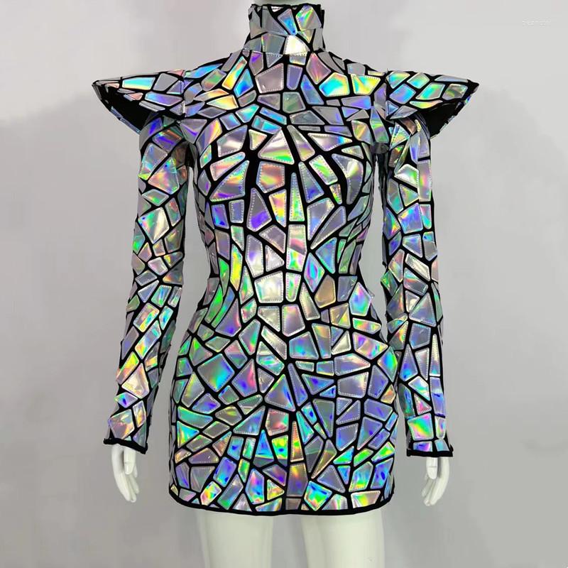 Stage Wear Glitter Silver Laser Sequins Shoulder Short Dress Performance Clothes Drag Queen Future Technology Dance Costume
Stage Wear Glitter Silver Laser Sequins Shoulder Short Dress Performance Clothes Drag Queen Future Technology Dance Costume