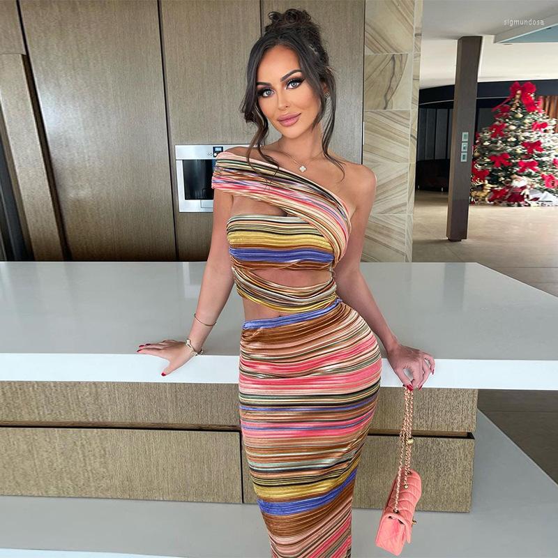 Casual Dresses One Shoulder Striped Women Birthday Evening Bodycon Maxi Dress Hollow Out Backless Beach Vacation Long Sundress Summer
Casual Dresses One Shoulder Striped Women Birthday Evening Bodycon Maxi Dress Hollow Out Backless Beach Vacation Long Sundress Summer
