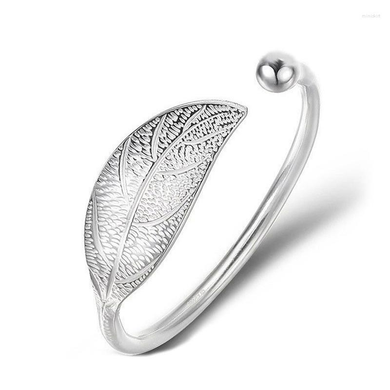 Bangle Fashion Open Silver Plated Leaf Charm Bracelets & Bangles For Women Wedding Adjustable Bracelet Pulseira Feminina
Bangle Fashion Open Silver Plated Leaf Charm Bracelets & Bangles For Women Wedding Adjustable Bracelet Pulseira Feminina