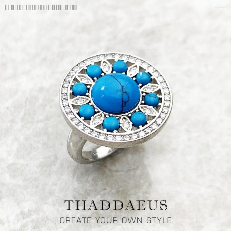 Cluster Rings Round Blue Ornament Ring Europe Style Glam Fashion Good Jewelry For Women Spring Gift In 925 Sterling Silver
Cluster Rings Round Blue Ornament Ring Europe Style Glam Fashion Good Jewelry For Women Spring Gift In 925 Sterling Silver