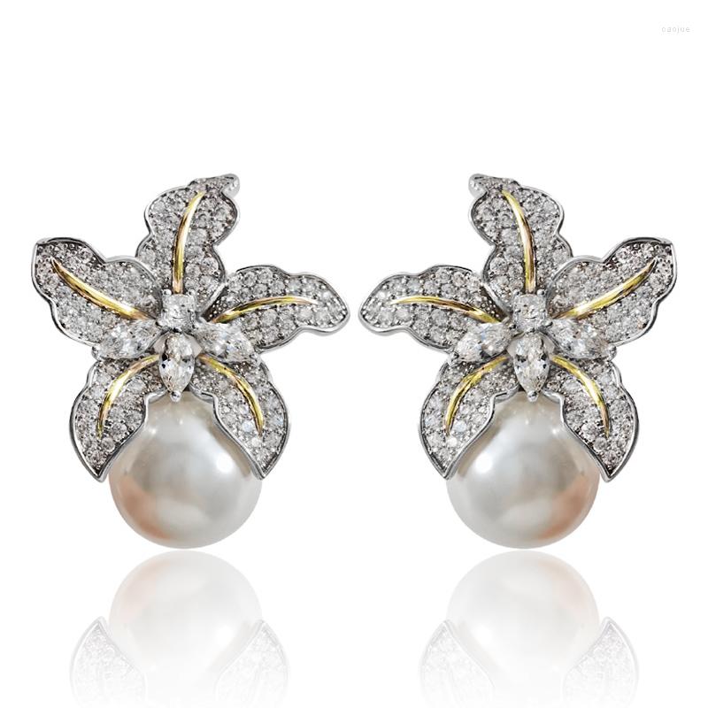 Stud Earrings Classic Delicate Two Tone Flower Simulated Pearl Women Aesthetic Lady Ear Accessories Wedding Party Statement Jewelry
Stud Earrings Classic Delicate Two Tone Flower Simulated Pearl Women Aesthetic Lady Ear Accessories Wedding Party Statement Jewelry