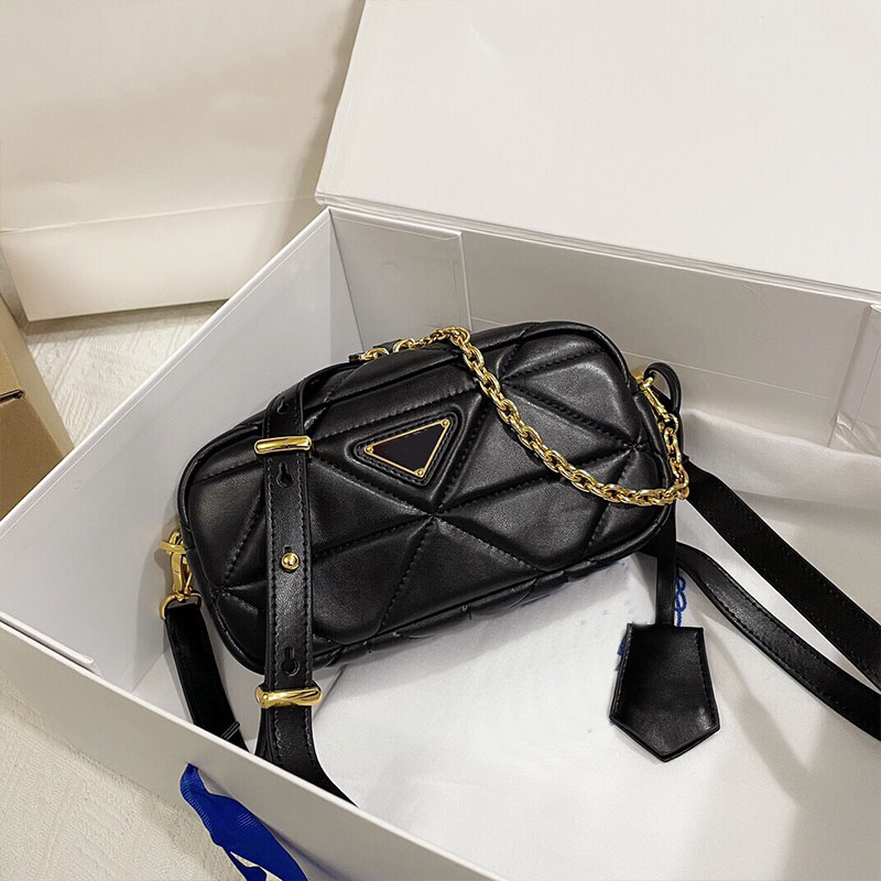 Diamond Camera Bags Shoulder Crossbody Bag Sheepskin Genuine Leather Handbags Purse Fashion Triangle Sign Zipper Pouch Chain Totes Adjustable Removable Strap, 23*17*6.5cm
Diamond Camera Bags Shoulder Crossbody Bag Sheepskin Genuine Leather Handbags Purse Fashion Triangle Sign Zipper Pouch Chain Totes Adjustable Removable Strap, 23*17*6.5cm