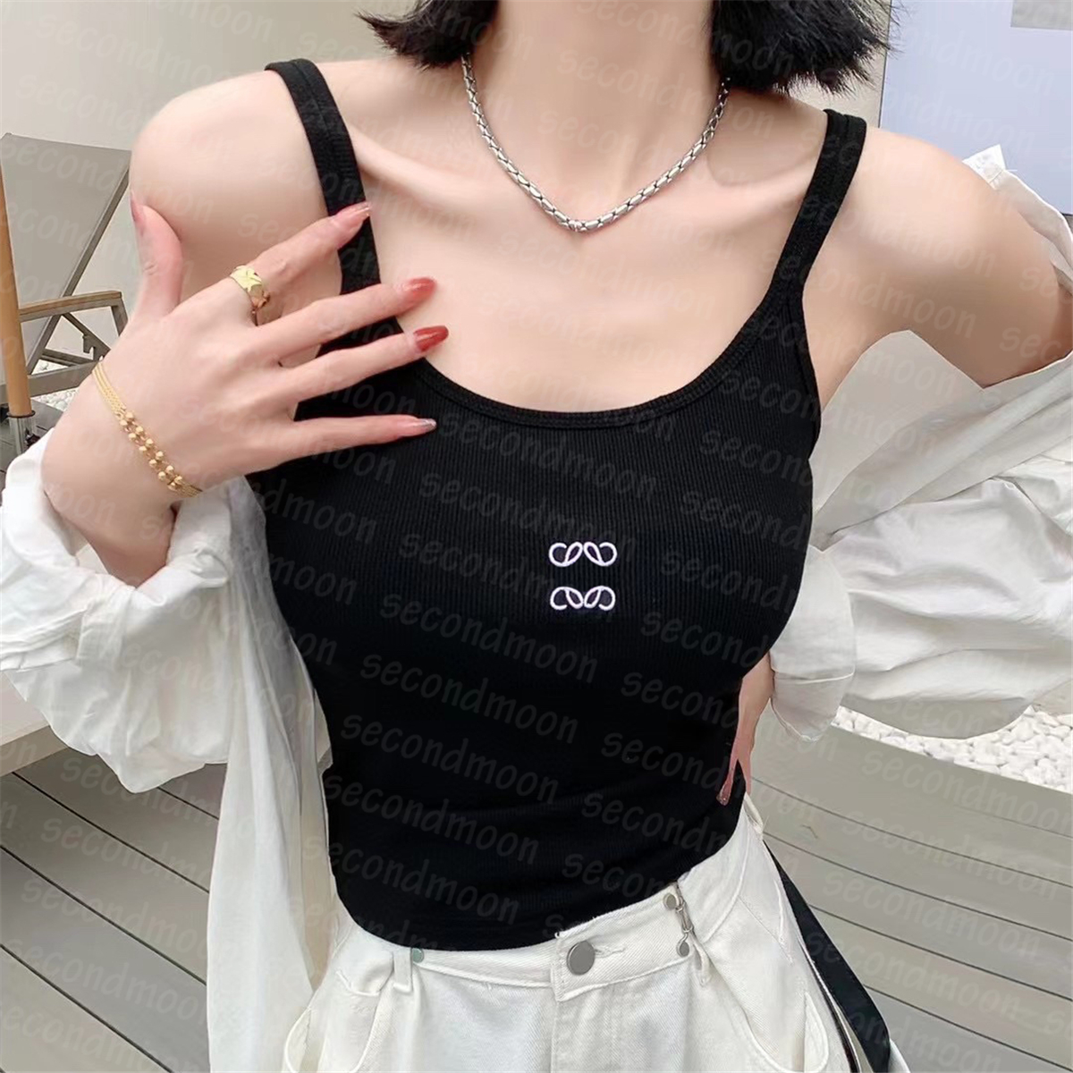 Design Embroidered Tanks Top Womens Knitted Vest Summer Gym Yoga Tops Knitting T Shirt Tank Tops, White (with box)
Design Embroidered Tanks Top Womens Knitted Vest Summer Gym Yoga Tops Knitting T Shirt Tank Tops, White (with box)