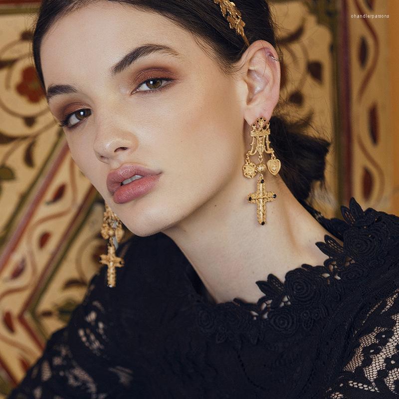 Stud Earrings 2023 Baroque Cross Crown Peach Heart Hollow Out Exaggerated Long Women's Wholesale
Stud Earrings 2023 Baroque Cross Crown Peach Heart Hollow Out Exaggerated Long Women's Wholesale