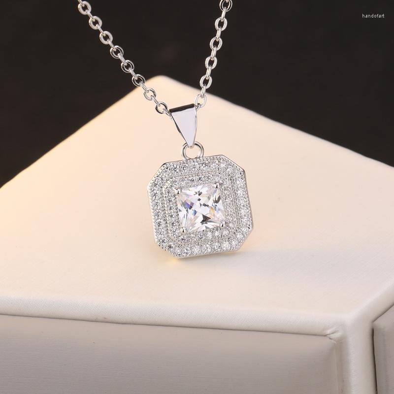 Pendant Necklaces Foydjew 925 Silver Color Square Cubic Zirconia For Women Charm Simple Fashion Party Gift Fine Wedding Jewelry
Pendant Necklaces Foydjew 925 Silver Color Square Cubic Zirconia For Women Charm Simple Fashion Party Gift Fine Wedding Jewelry
