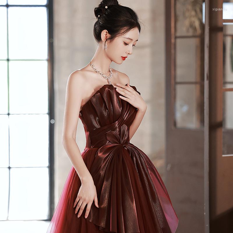 Ethnic Clothing Exquisite Mesh Pleated Formal Party Dress Long Burgundy Women Cheongsam Lace Up Elegant Qipao Vintage Vestidos De Festa
Ethnic Clothing Exquisite Mesh Pleated Formal Party Dress Long Burgundy Women Cheongsam Lace Up Elegant Qipao Vintage Vestidos De Festa