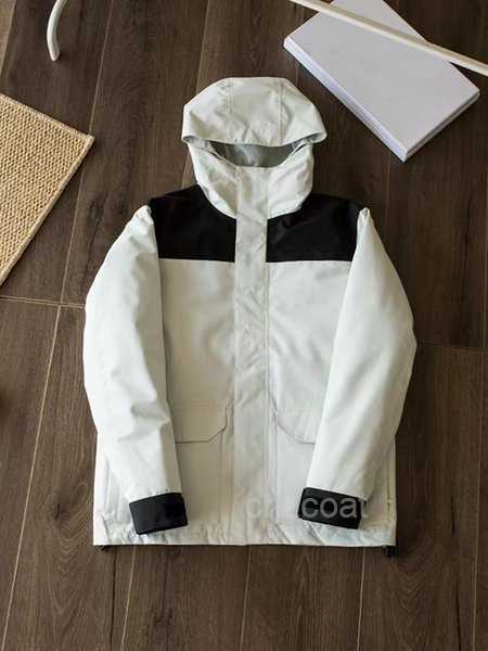 Mens Designer Jackets coat Outdoors Sports Coats women embroidery Windproof Winter Outwear windbreaker men hiking shacket jacket women with pockets windb HTGU
Mens Designer Jackets coat Outdoors Sports Coats women embroidery Windproof Winter Outwear windbreaker men hiking shacket jacket women with pockets windb HTGU