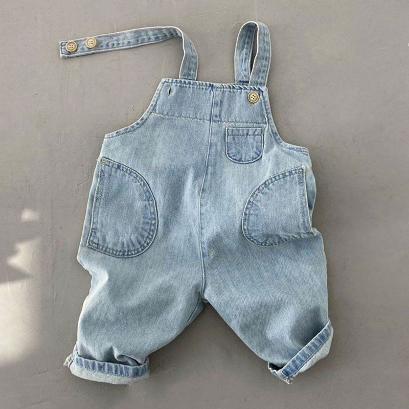 Overalls Korean Fashion Infant Baby Jeans Toddler Boy Girl Cotton Denim Pants Suspender Trousers Kids Pockets Overall 230414, Beige
Overalls Korean Fashion Infant Baby Jeans Toddler Boy Girl Cotton Denim Pants Suspender Trousers Kids Pockets Overall 230414, Beige