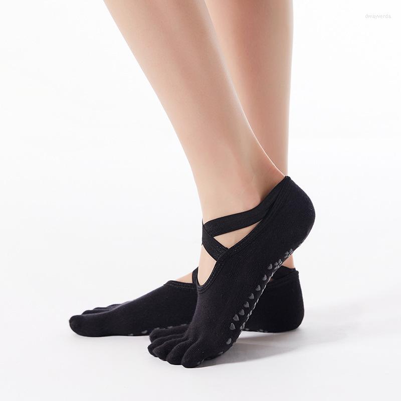 Athletic Socks Yoga Cross Sweat Absorption Casual Five Finger Invisible Dispensing Open Back Pilates Toe Dance
Athletic Socks Yoga Cross Sweat Absorption Casual Five Finger Invisible Dispensing Open Back Pilates Toe Dance