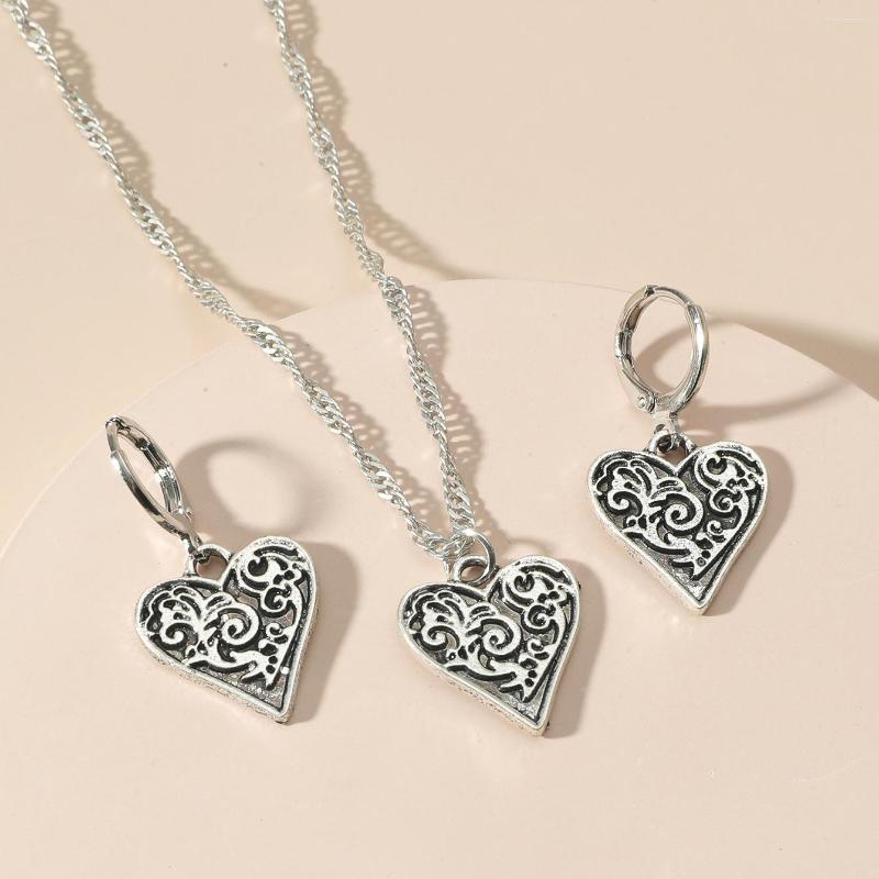 Necklace Earrings Set Vintage Heart For Women Ancient Silver Color Geometric Flower Pattern Z4CF4, Picture shown
Necklace Earrings Set Vintage Heart For Women Ancient Silver Color Geometric Flower Pattern Z4CF4, Picture shown