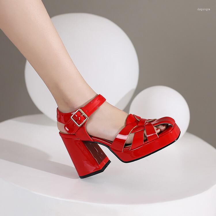 Sandals Big Size Oversize Large For Women And Ladies Square Toe Thick Heel Simple Commuting Banquet, Red
Sandals Big Size Oversize Large For Women And Ladies Square Toe Thick Heel Simple Commuting Banquet, Red