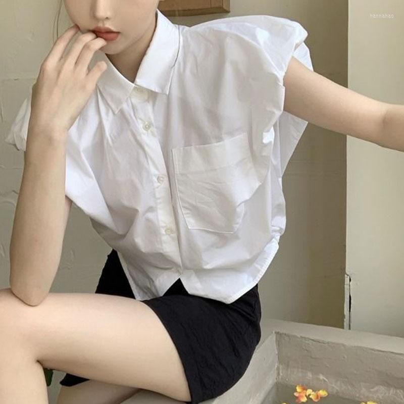 Women' Blouses Deeptown Sleeveless White Kawaii Shirt Fairycore Women' Chic Blouse Korean Style Oversize Crop Ladies Top Sweet Soft
Women' Blouses Deeptown Sleeveless White Kawaii Shirt Fairycore Women' Chic Blouse Korean Style Oversize Crop Ladies Top Sweet Soft