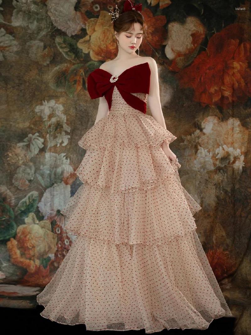 Ethnic Clothing Elegant Princess Tube Top Wedding Dress Woman Bow Floor-Length A-Line Party Formal Dresses Toast
Ethnic Clothing Elegant Princess Tube Top Wedding Dress Woman Bow Floor-Length A-Line Party Formal Dresses Toast