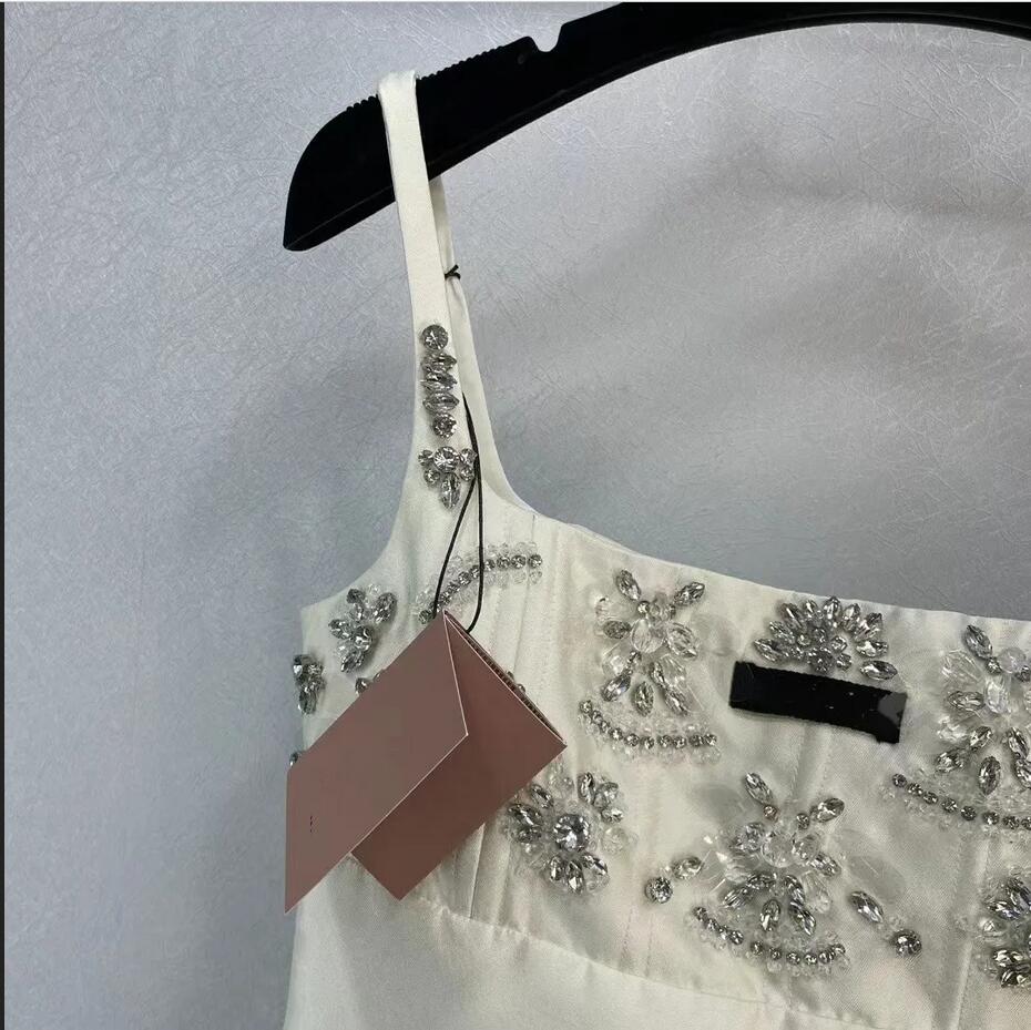 Street dress 2026 spring/summer new spaghetti strap fashion Milan runway dress