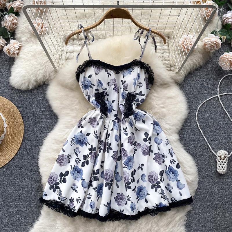 Casual Dresses French Floral Puffy Skirt Summer Waist Closure Lace Stitching Strap Wrap Dress Princess, Mixed color
Casual Dresses French Floral Puffy Skirt Summer Waist Closure Lace Stitching Strap Wrap Dress Princess, Mixed color