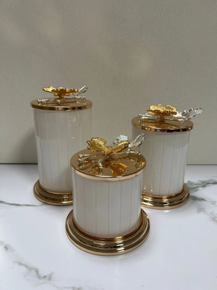 Storage Bottles Jars French White Ceramic Jewelry Cotton Swab Box Butterfly Candy Jar Table Top Sealed Jar Candle Holder Creative Dried Fruit Storage 