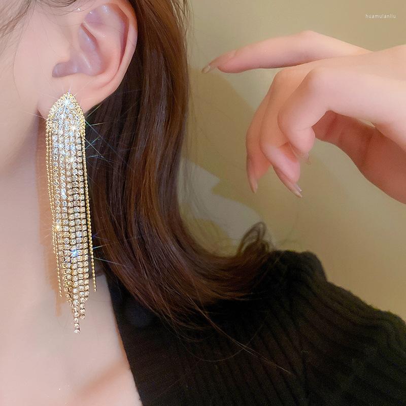 Dangle Earrings Shiny Long Tassel For Women Exquisite Rhinestone Pendant Jewelry Wedding Party Anniversary Luxury Female
Dangle Earrings Shiny Long Tassel For Women Exquisite Rhinestone Pendant Jewelry Wedding Party Anniversary Luxury Female
