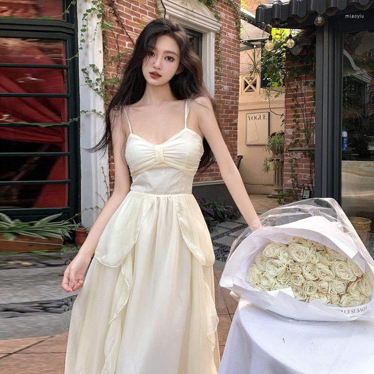 Casual Dresses Sweet Girl Long Dress Sleeveless White Moonlight Chiffon Pure Color Seaside Sling Fairy Fit And Flare
Casual Dresses Sweet Girl Long Dress Sleeveless White Moonlight Chiffon Pure Color Seaside Sling Fairy Fit And Flare