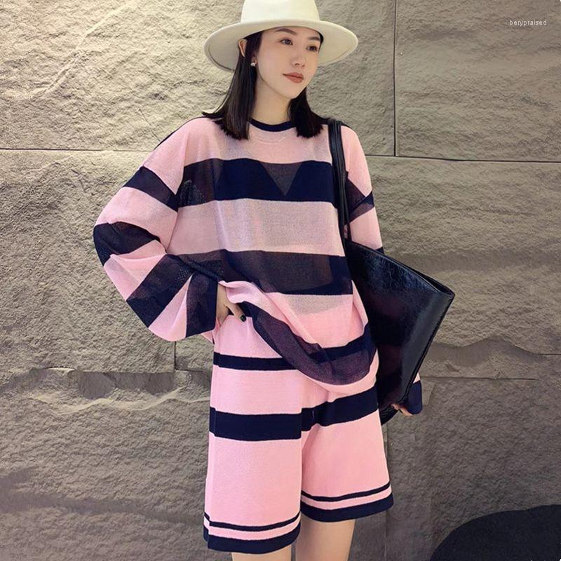 Women's Tracksuits Striped Ice Silk Wide Leg Shorts Set Women's Summer 2023 Fashionable Two Piece, Two-piece dress
Women's Tracksuits Striped Ice Silk Wide Leg Shorts Set Women's Summer 2023 Fashionable Two Piece, Two-piece dress