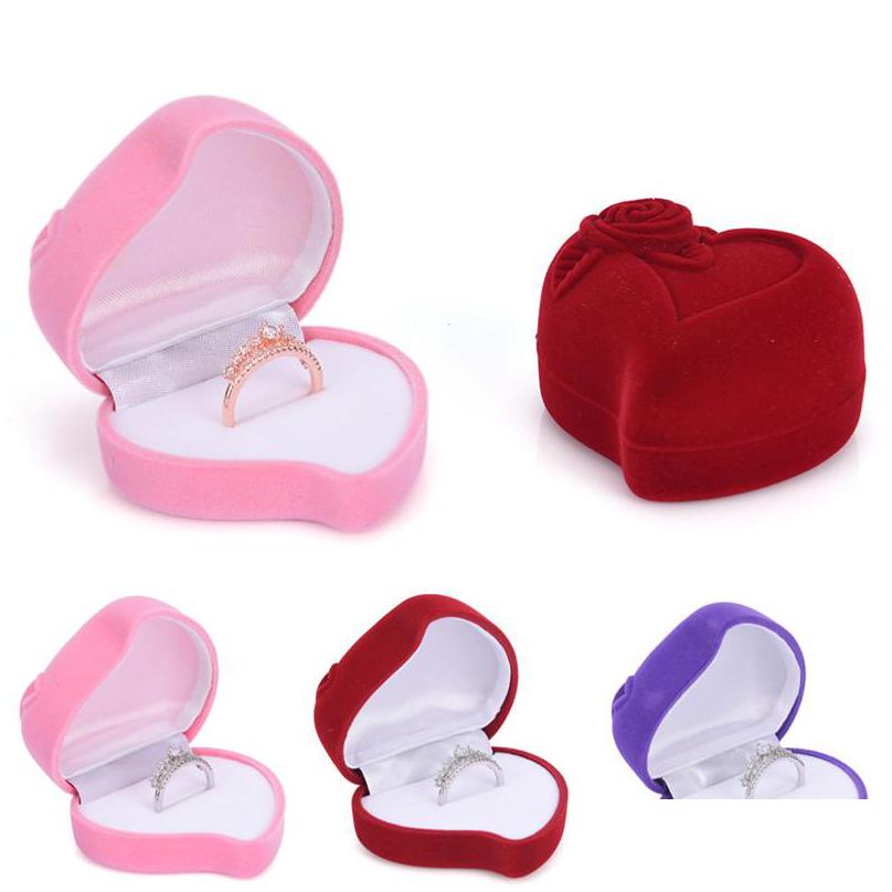 Jewelry Boxes New Novelty Romantic Veet Ring Rose Heart Shaped Box Display Gift Storage Case Drop Delivery Packaging Dhgarden Dhzxy
Jewelry Boxes New Novelty Romantic Veet Ring Rose Heart Shaped Box Display Gift Storage Case Drop Delivery Packaging Dhgarden Dhzxy