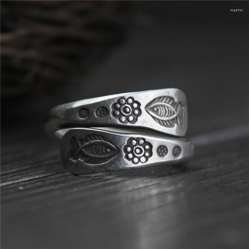 Cluster Rings Retro Thai Silver Double Layer Ring Carved Fish Flower Charm Men And Women Classic Fashion Width 10.50mm Weight 4.50g WT046
Cluster Rings Retro Thai Silver Double Layer Ring Carved Fish Flower Charm Men And Women Classic Fashion Width 10.50mm Weight 4.50g WT046