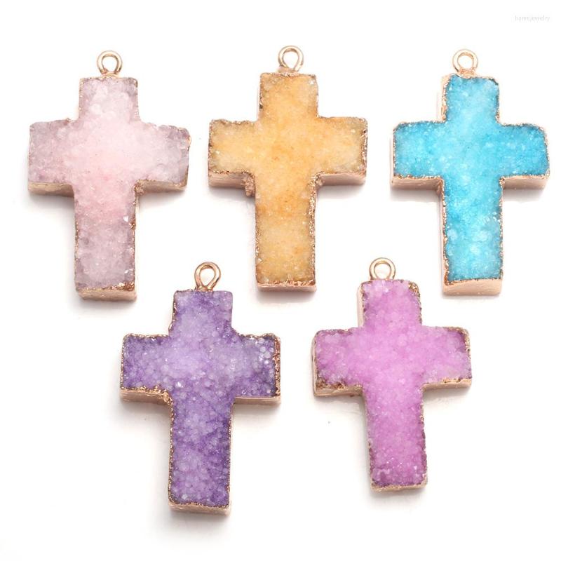 Pendant Necklaces Natural Druzy Agates Pendants Cross Shape Golden Plated Stone For Jewelry Necklace Accessories Making Size 22x35mm
Pendant Necklaces Natural Druzy Agates Pendants Cross Shape Golden Plated Stone For Jewelry Necklace Accessories Making Size 22x35mm