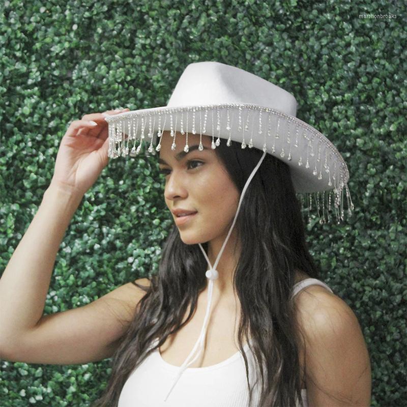 Berets 1Pc Fashion Rhinestone Fringe Cowgirl Hat Solid Color Western Cowboy Cap With Adjustable Drawstring Wide Brim Party Top, White
Berets 1Pc Fashion Rhinestone Fringe Cowgirl Hat Solid Color Western Cowboy Cap With Adjustable Drawstring Wide Brim Party Top, White
