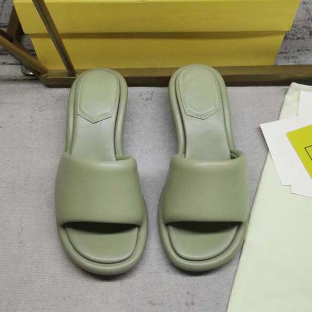 New Designer Women Sandals Womens slippers Open Toe genuine leather Wide-band Sculpture heel Fashion Platform shoes Size 35-42, White
New Designer Women Sandals Womens slippers Open Toe genuine leather Wide-band Sculpture heel Fashion Platform shoes Size 35-42, White