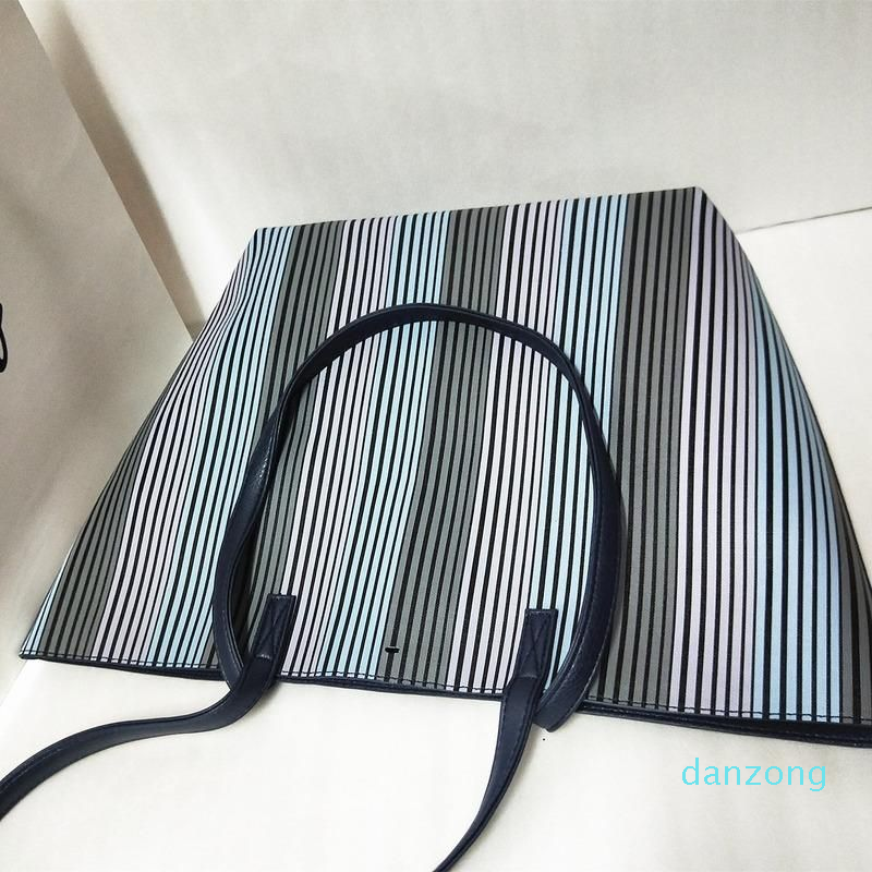 Evening Bags Simple Women Handbags Large Capacity Shoulder High-end Tote Bags, Dark blue
Evening Bags Simple Women Handbags Large Capacity Shoulder High-end Tote Bags, Dark blue