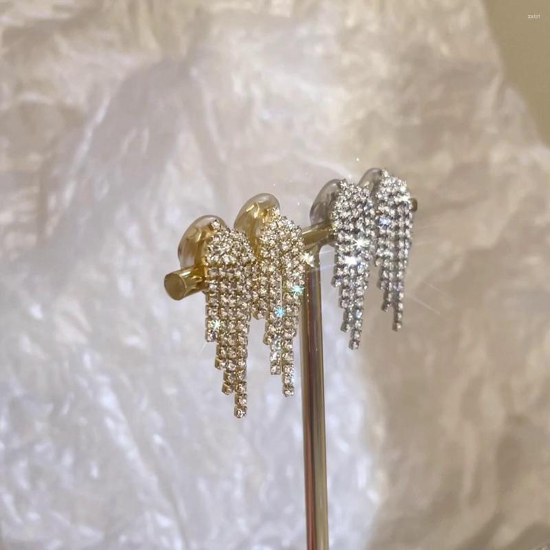 Backs Earrings Luxury Tassel For Women Shiny Crystal Drop Gold Colour Fashion Charm Wedding Engagement Party Jewelry Gift
Backs Earrings Luxury Tassel For Women Shiny Crystal Drop Gold Colour Fashion Charm Wedding Engagement Party Jewelry Gift