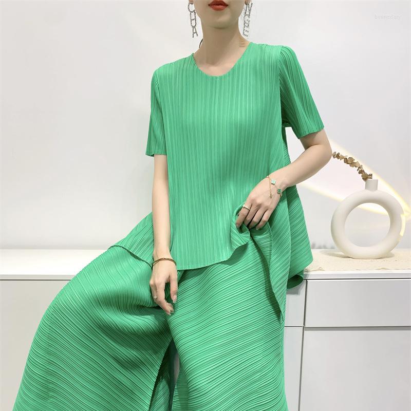 Women's Two Piece Pants 2023 Miyake Pleated Women Casual Loose 2-piece Set: Chic Irregular Top High Waist Wide Leg Womens Peice Sets, Black
Women's Two Piece Pants 2023 Miyake Pleated Women Casual Loose 2-piece Set: Chic Irregular Top High Waist Wide Leg Womens Peice Sets, Black