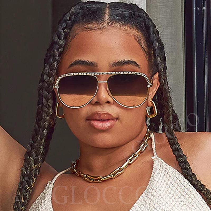 Sunglasses Retro Double Bridges Bling Rhinestone Women Big Frame Gradient Eyewear Designer Luxury Sun Glasses Men Pilot
Sunglasses Retro Double Bridges Bling Rhinestone Women Big Frame Gradient Eyewear Designer Luxury Sun Glasses Men Pilot