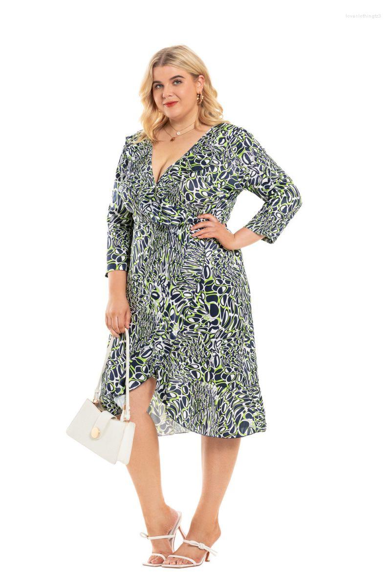 Plus Size Dresses Leopard Print V-Neck Sexy Bodycon Middle Dress Africa Knee-Length Women Female Party Beach Vestidos Sundress, Green
Plus Size Dresses Leopard Print V-Neck Sexy Bodycon Middle Dress Africa Knee-Length Women Female Party Beach Vestidos Sundress, Green