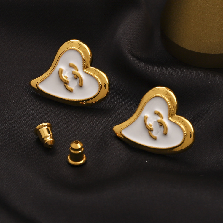 5 Style Earring Stud Fashion Black Haert Earrings Designer Jewelry Spring 18K Gold Plated Earrings Romantic Women Gift Jewelry Wholesale ZG2143
5 Style Earring Stud Fashion Black Haert Earrings Designer Jewelry Spring 18K Gold Plated Earrings Romantic Women Gift Jewelry Wholesale ZG2143