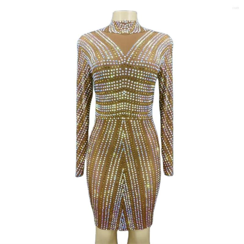 Stage Wear Khaki Shining Sparkly Rhinestones Sexy Long Sleeves Dress For Women Evening Party Clothing Singer Perform Costumes
Stage Wear Khaki Shining Sparkly Rhinestones Sexy Long Sleeves Dress For Women Evening Party Clothing Singer Perform Costumes