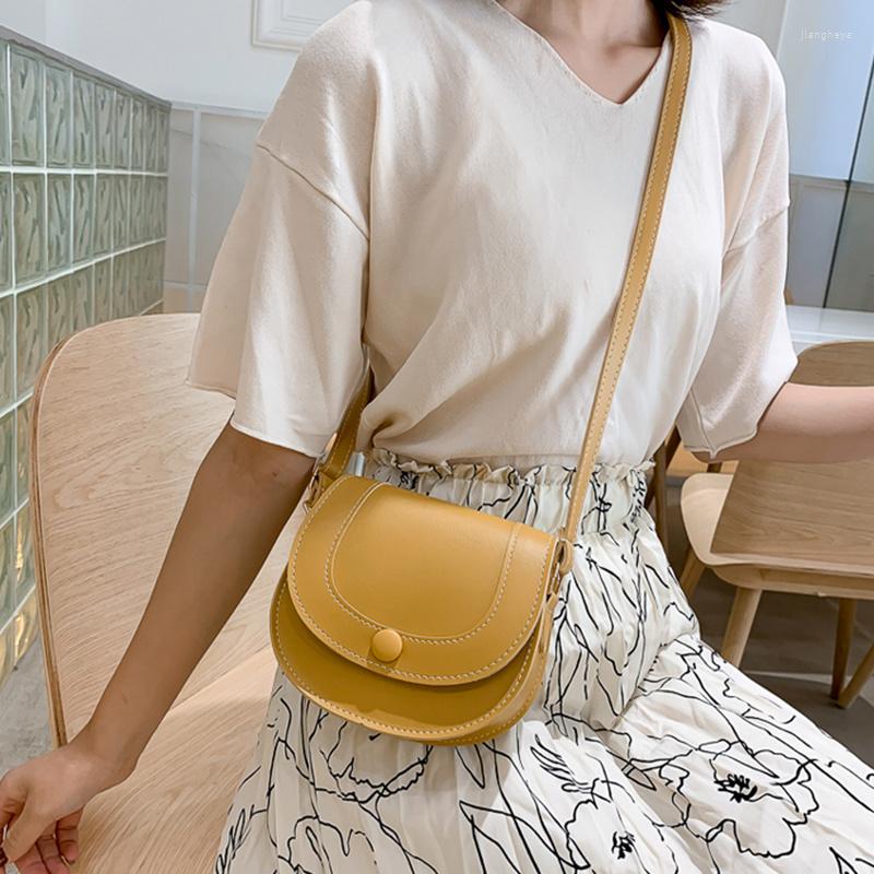 Evening Bags Fashion Women Crossbody Shoulder Bag Retro Saddle PU Leather Small Purse Ladies Pure Color, Black
Evening Bags Fashion Women Crossbody Shoulder Bag Retro Saddle PU Leather Small Purse Ladies Pure Color, Black
