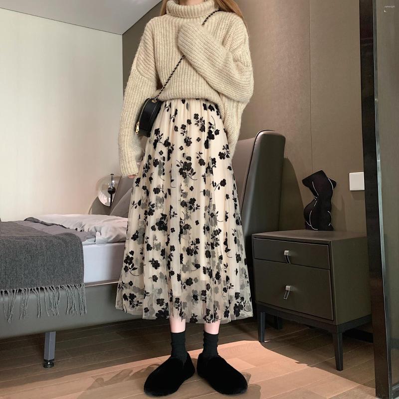 Skirts 2023 Long Tulle Skirt Women Vintage Butterfly Embroidery Elastic High Waist A-Line Mesh Pleated Female Midi, Beige
Skirts 2023 Long Tulle Skirt Women Vintage Butterfly Embroidery Elastic High Waist A-Line Mesh Pleated Female Midi, Beige