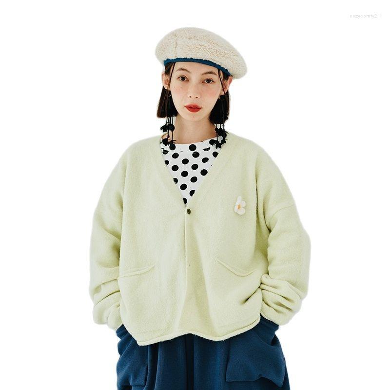 Women' Jackets Imakokoni' Original Design V-neck Loose Knit Coat Light Green Long Sleeve Warm And Comfortable Cardigan In Autumn, Beige
Women' Jackets Imakokoni' Original Design V-neck Loose Knit Coat Light Green Long Sleeve Warm And Comfortable Cardigan In Autumn, Beige