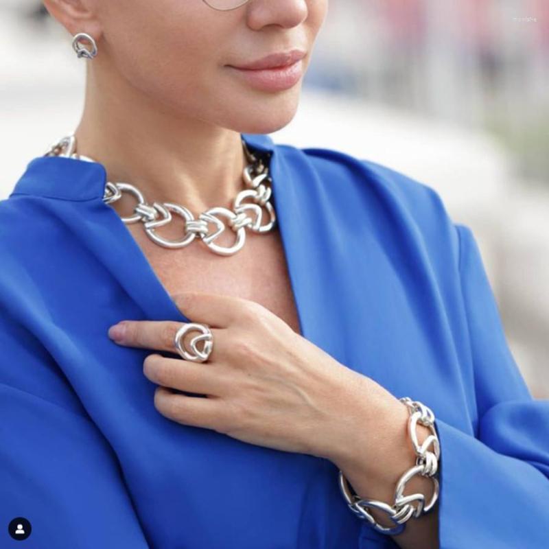 Choker Fashion Unisex Chunky Chain Necklace Women Men Simple Toggle Clasp Stainless Steel For Jewelry Gifts
Choker Fashion Unisex Chunky Chain Necklace Women Men Simple Toggle Clasp Stainless Steel For Jewelry Gifts