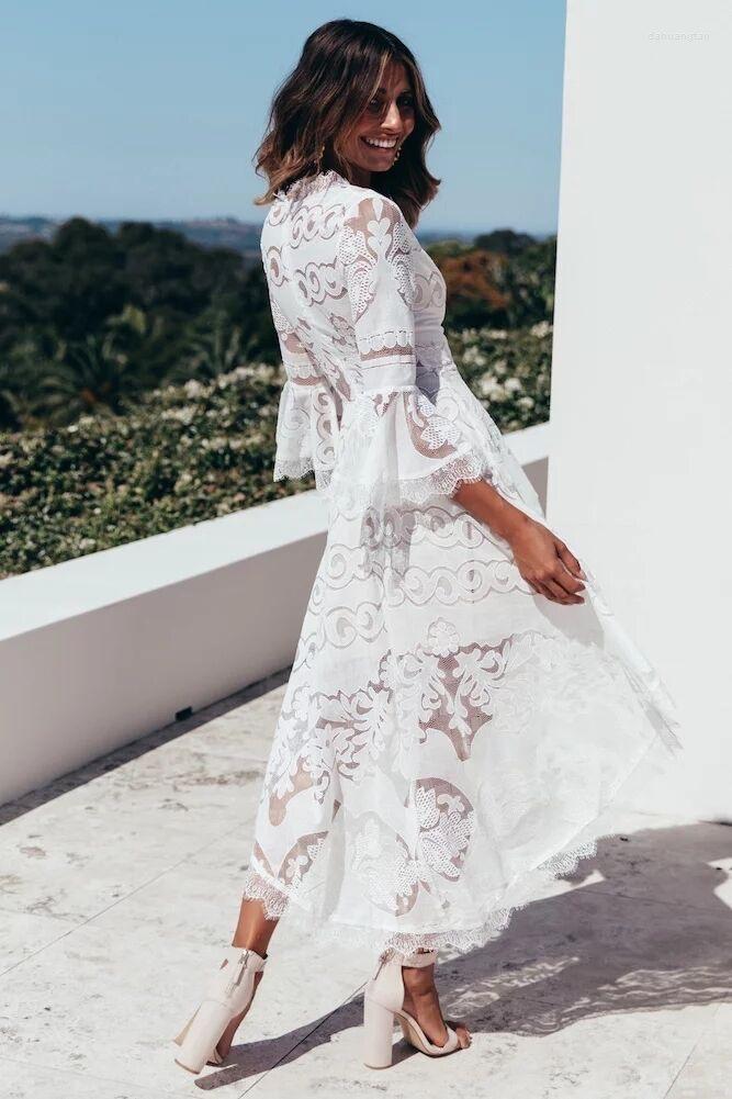 Casual Dresses Sexy Irregular White Lace Summer Dress Vestidos De Fiesta Women Floral Print Short Party Beach
Casual Dresses Sexy Irregular White Lace Summer Dress Vestidos De Fiesta Women Floral Print Short Party Beach