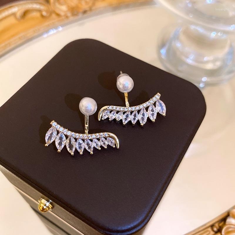 Stud Earrings Korean Fashion Classic Trend Sweet Back Hanging Pearl Zircon Gift Party Wedding Women Jewelry 2023 
Stud Earrings Korean Fashion Classic Trend Sweet Back Hanging Pearl Zircon Gift Party Wedding Women Jewelry 2023